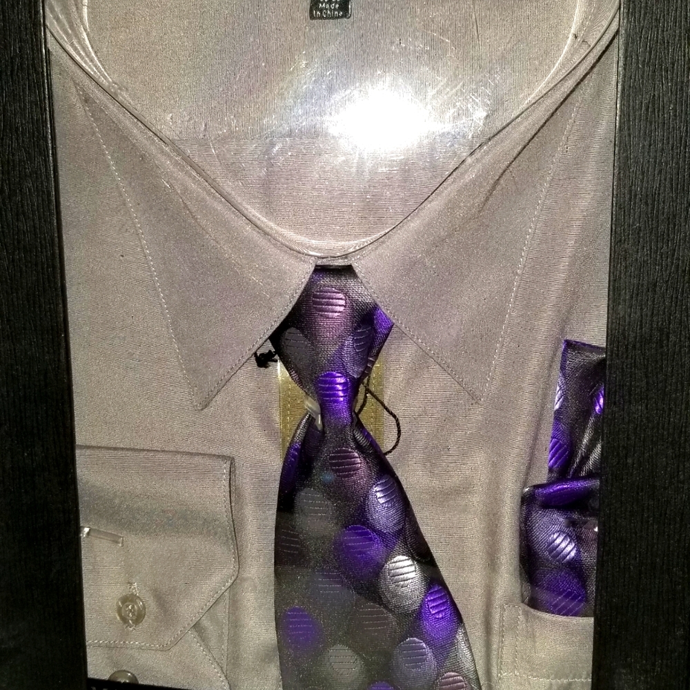 Shirt, Tie & Handkerchief Set